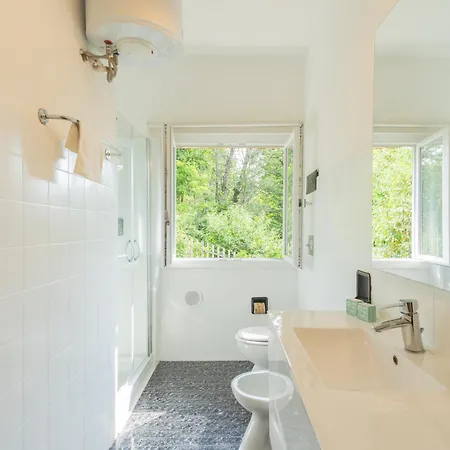 Vakantiehuis View By Rent *